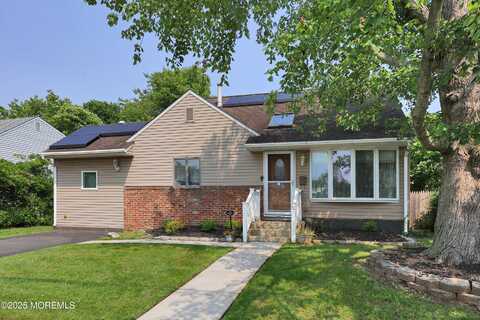 8 Donnelly Street, Union Beach, NJ 07735