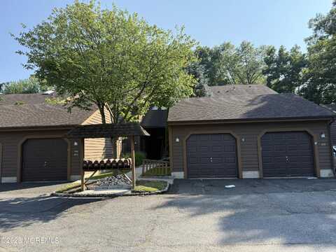 145 Maplewood Court, Edison, NJ 08820