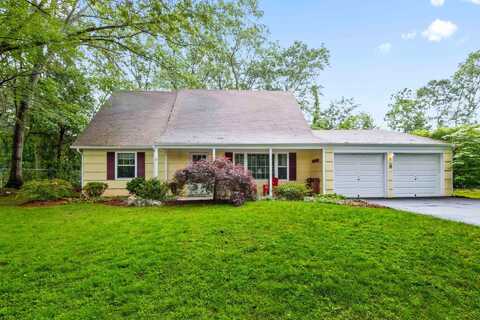 5 Seward Lane, Stony Brook, NY 11790