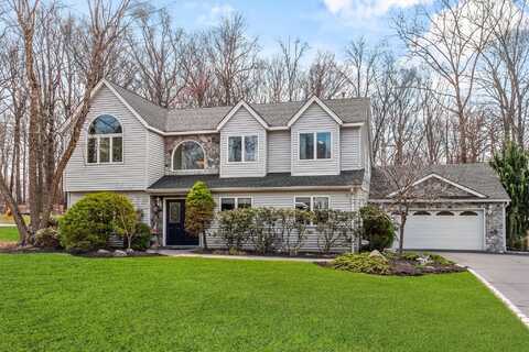 12 Bridge Road, Nanuet, NY 10954