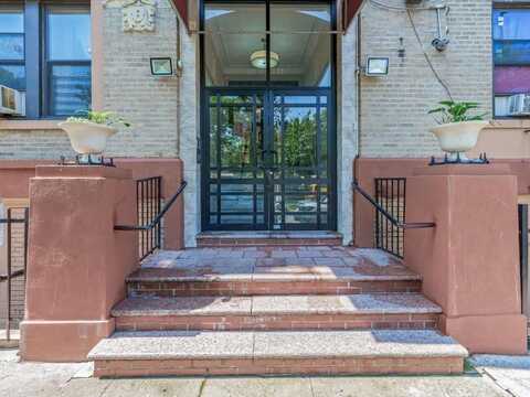 550 West 153rd Street, New York (Manhattan), NY 10031