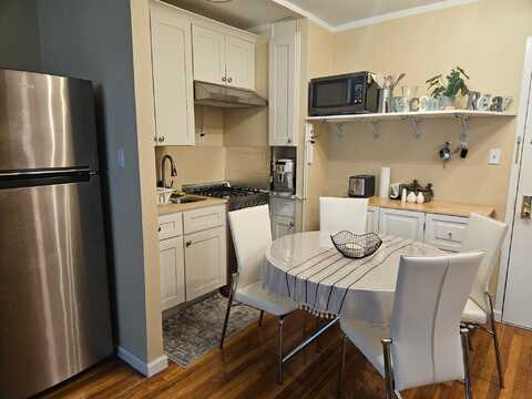 76-26 113 Street, Forest Hills, NY 11375