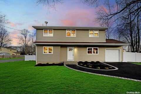 73 Oneida Avenue, South Setauket, NY 11720