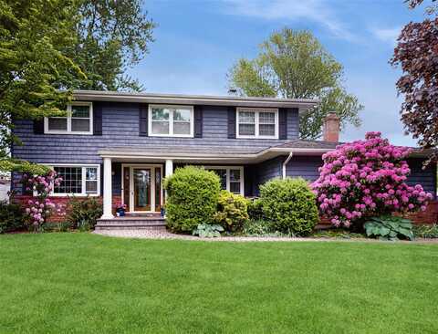 9 Ashford Drive, Lake Grove, NY 11755