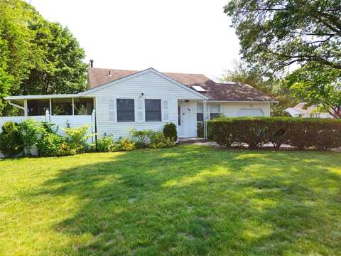 undefined, Selden, NY 11784