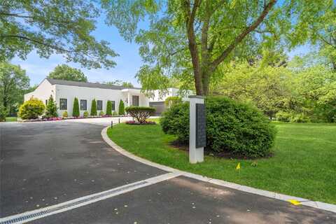 19 Linden Lane, Old Westbury, NY 11568