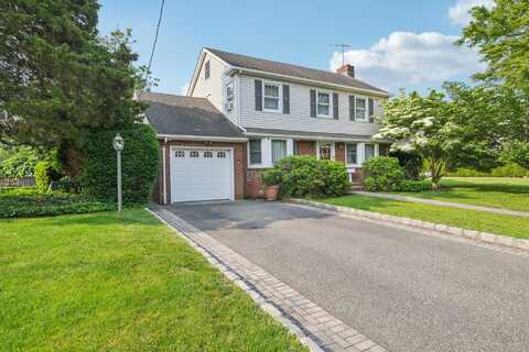 54 Ogden Avenue, East Williston, NY 11596