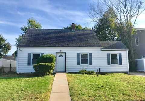 52 Corncrib Lane, Levittown, NY 11756