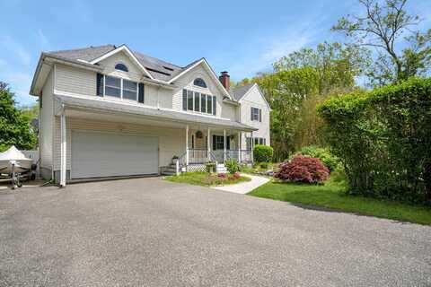 106 S Country Road, Westhampton Beach, NY 11978