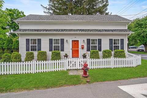 14 Forester Avenue, Warwick, NY 10990