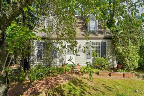 148 Clarence Road, Scarsdale, NY 10583