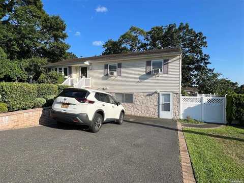 46 Oceanview Avenue, Farmingville, NY 11738