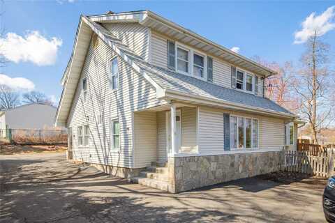 45 Cragmere Road, Airmont, NY 10901
