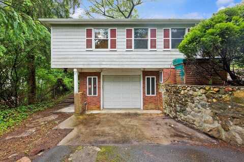 5 Murray Hill Road, Sound Beach, NY 11789