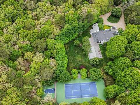 580 Hands Creek Road, East Hampton, NY 11937