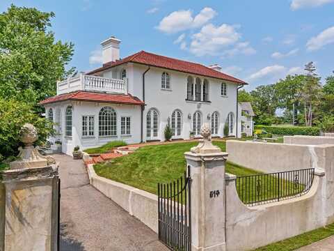 514 Alda Road, Mamaroneck, NY 10543