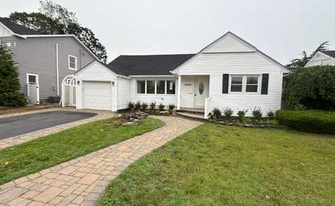 3694 Maxwell Drive, Wantagh, NY 11793
