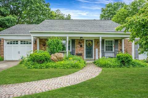 85 Manchester Lane, Stony Brook, NY 11790
