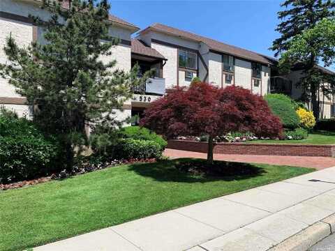 530 Hudson Avenue, Cedarhurst, NY 11516