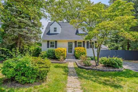 59 Burney Boulevard, Mastic, NY 11950