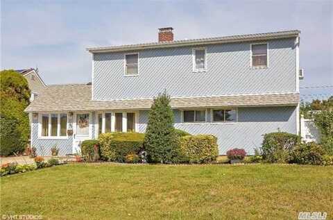 51 Friendly, Hicksville, NY 11801
