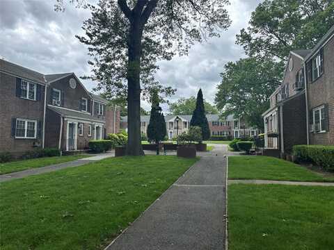 224-43a 64th Avenue, Oakland Gardens, NY 11364