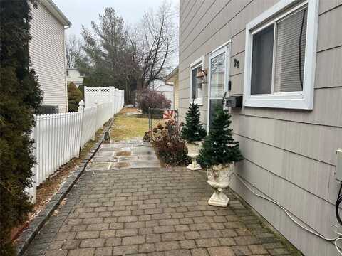 undefined, Glen Cove, NY 11542
