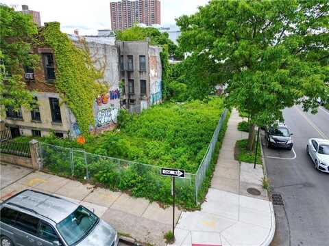 202 61st Street, Brooklyn, NY 11220