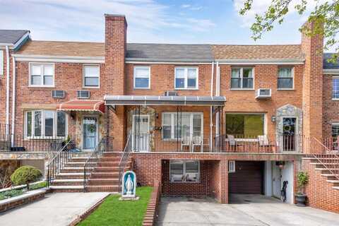 6811 61st Road, Middle Village, NY 11379