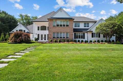5 Landing Court, Dix Hills, NY 11746