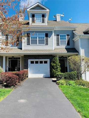 31 Putters Way, Middletown, NY 10940