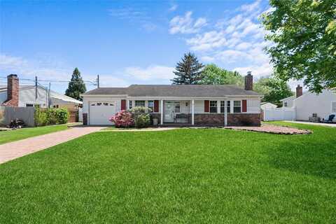 36 Norman Drive, Bohemia, NY 11716