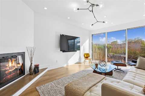23 Library Avenue, Westhampton Beach, NY 11978