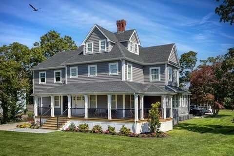 29 South Clinton Avenue, Bay Shore, NY 11706