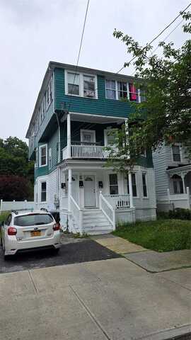 77 Carroll Street, Poughkeepsie, NY 12601