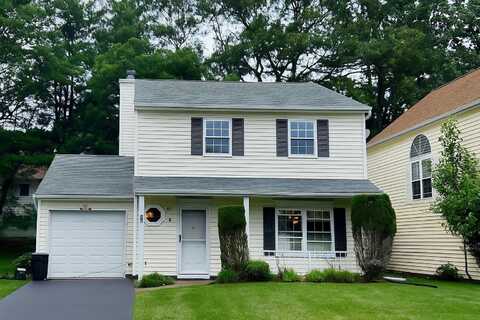 12 Grouse Path, Coram, NY 11727