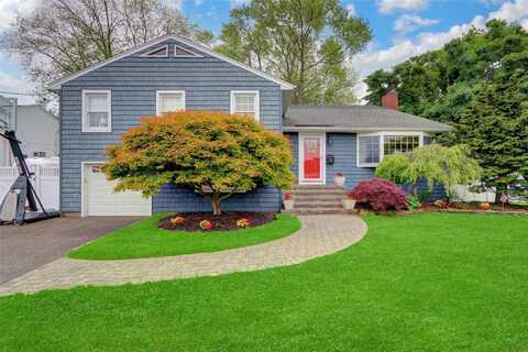 100 Fairfax Road, Massapequa, NY 11758