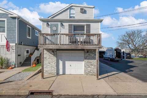 9 8th Avenue, East Rockaway, NY 11518