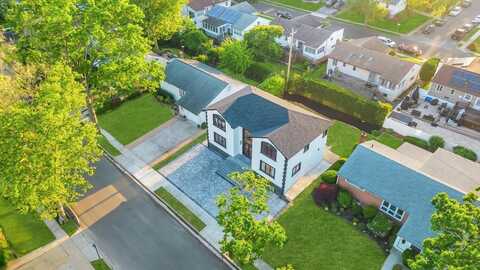 22 Elderberry Lane, Valley Stream, NY 11581