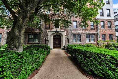 100 Parkway Road, Bronxville, NY 10708