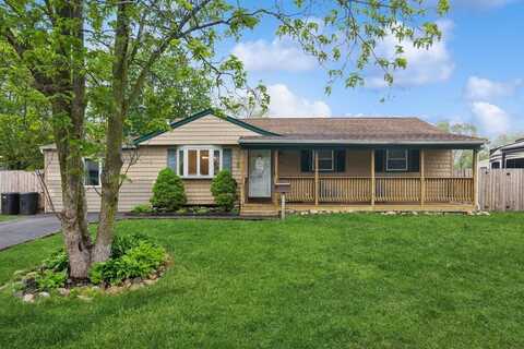 2707 Connecticut Avenue, Medford, NY 11763