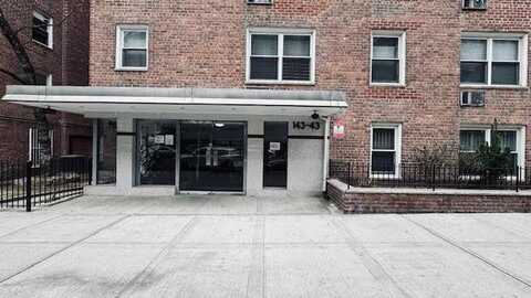 143-43 41, Flushing, NY 11355