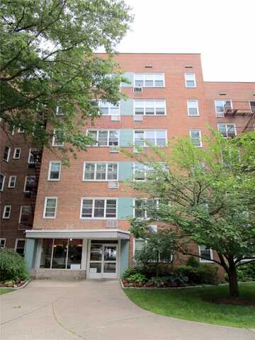 76 Dehaven Drive, Yonkers, NY 10703