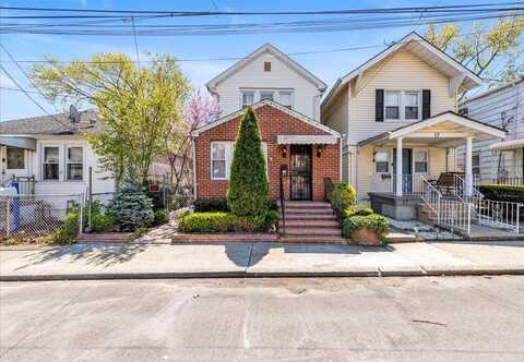 23 Bonta Street, Elmont, NY 11003