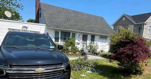 9 Clifton Drive, Patchogue, NY 11772