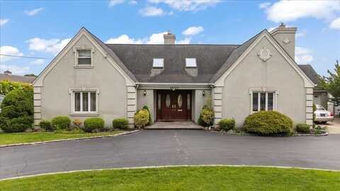 4520 Merrick Road, Massapequa, NY 11758