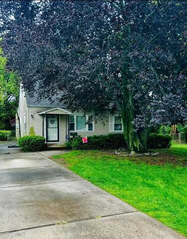 113 Edgeworth Street, Valley Stream, NY 11581