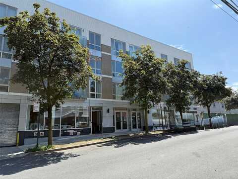 158-15 Union Turnpike, Fresh Meadows, NY 11366