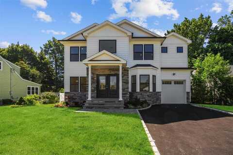 19 Cypress Avenue, Bethpage, NY 11714