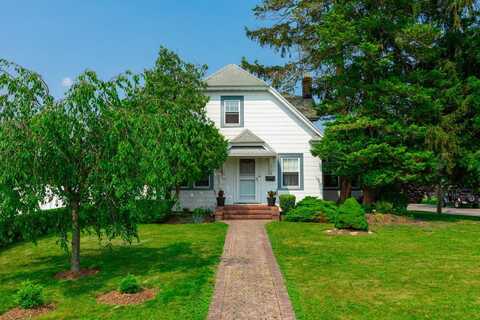 53 Community Road, Bay Shore, NY 11706